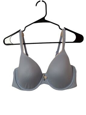 Victoria Secret Pale Blue Body by Victoria Lined Perfect Coverage Bra
